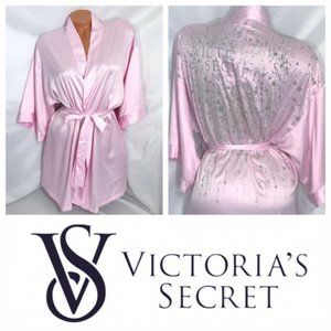 RARE Victoria's Secret 2018 Backstage Fashion Show Sparkle PINK Robe, XS, Pink